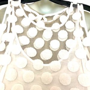 BCBG sleeveless lined top, piping on neck & sleeve.  Funky, high fashion…